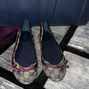 Gucci Beige GG Canvas Flats with Navy Trim & Red-Blue Webbing